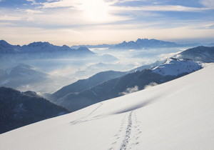 玩游戏也能挣钱？？？——核心价值与项目背景